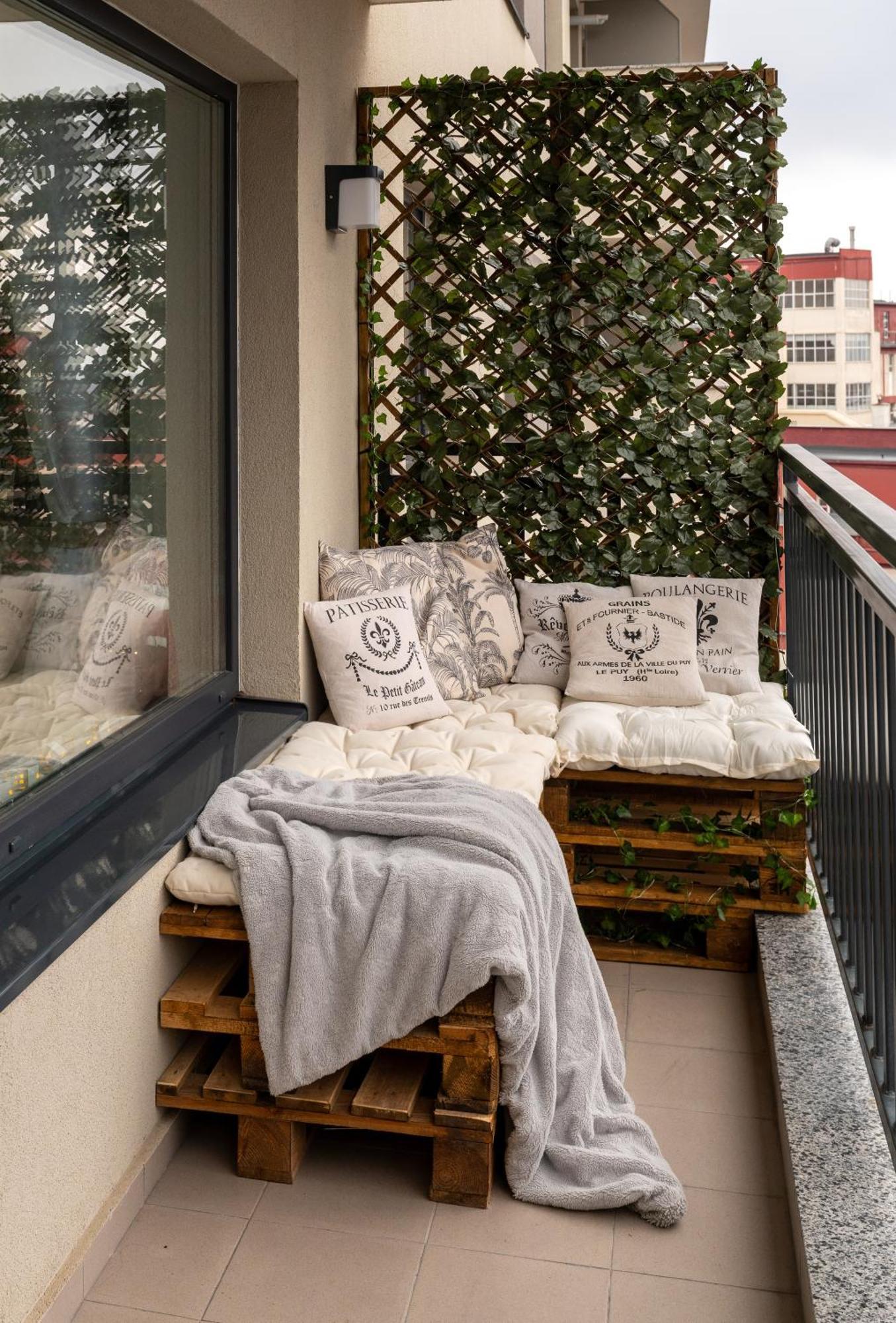 Mountain And View With Underground Parking * Braşov